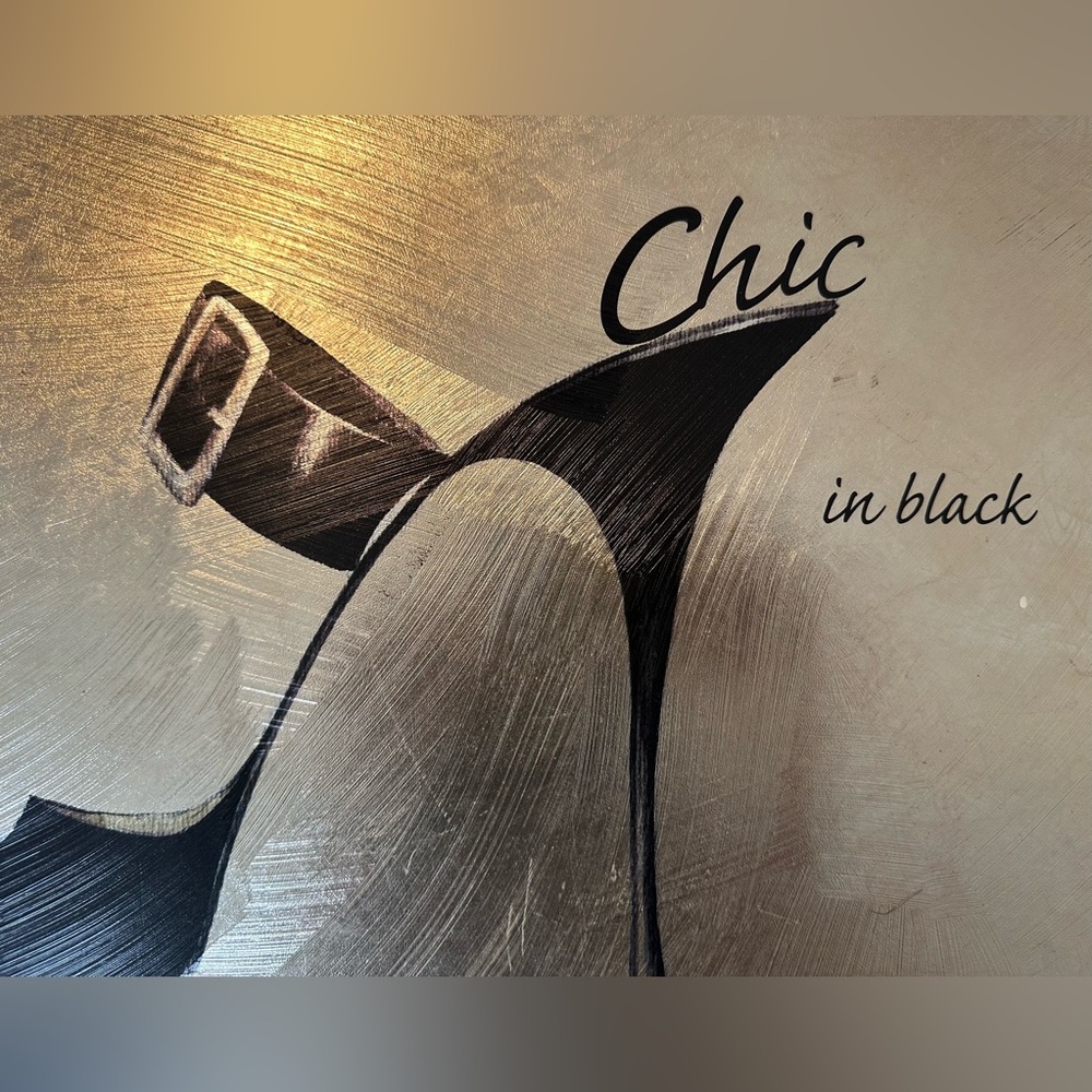 Chic& Glam Closet Vibes Gold and Black Wall Art